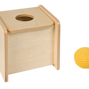 Imbucare Box With Hinge Lid And Knit Ball